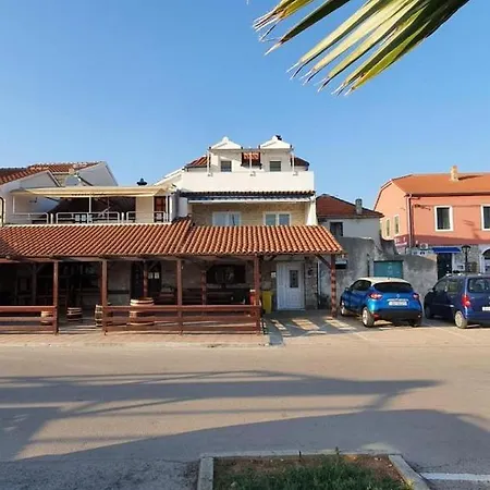 By The Sea Jezera, Murter - 21908 *