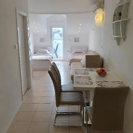 Apartamento By The Sea Jezera, Murter - 21908 *