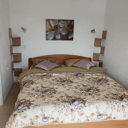 By The Sea Jezera, Murter - 21908 *