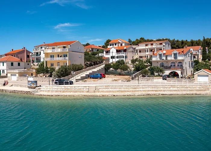 Appartement By The Sea Jezera, Murter - 21908 Jezera